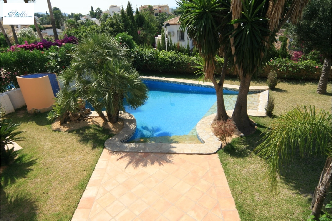 Villa in Moraira te koop, woonoppervlakte 300 m², Airconditioning, grondstuk 800 m², 4 slapkamer, 3 badkamer, Zwembad, ref.: CA-H-1299-AMB-20