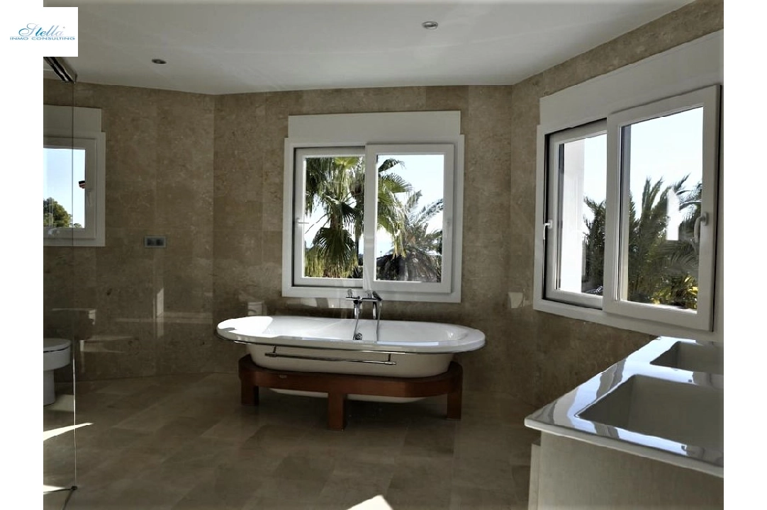 Villa in Benissa(Buenavista) te koop, woonoppervlakte 464 m², Airconditioning, grondstuk 1106 m², 4 slapkamer, 4 badkamer, ref.: BP-6054BEN-9