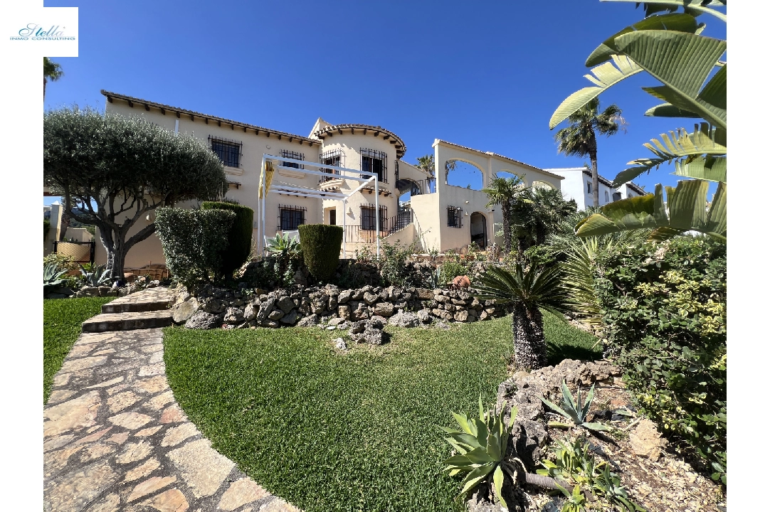 Villa in Denia(Monte Pego) voor vakantie, woonoppervlakte 240 m², Bouwjaar 1998, Staat gemoderniseerd, + Vloerverwarming, Airconditioning, grondstuk 980 m², 5 slapkamer, 4 badkamer, Zwembad, ref.: T-0121-48