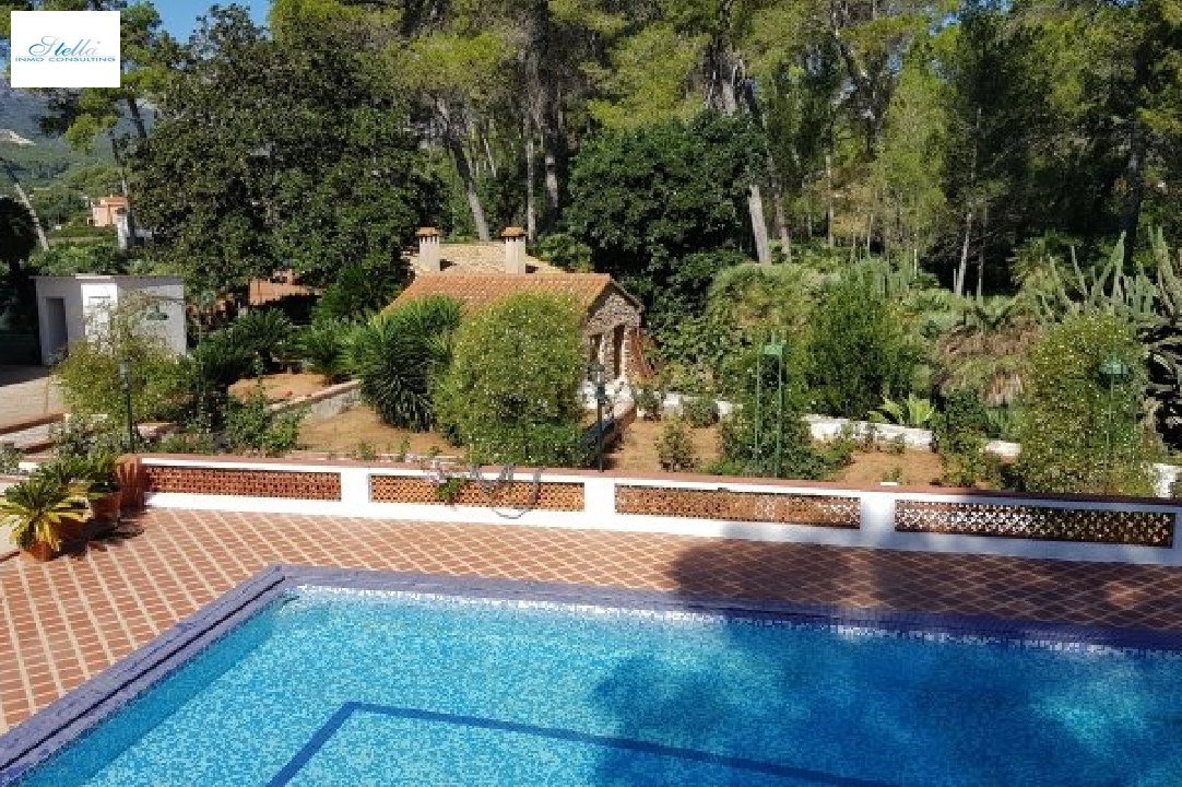 Villa in Gandia te koop, woonoppervlakte 1300 m², grondstuk 200000 m², 20 badkamer, ref.: BS-3974641-19