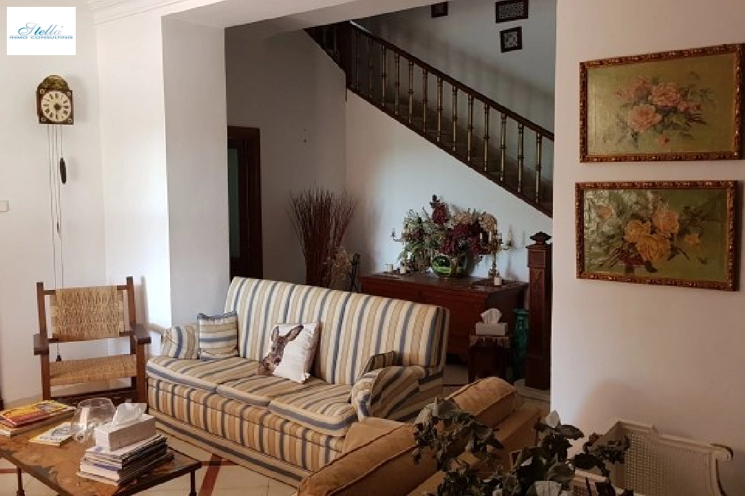 Villa in Gandia te koop, woonoppervlakte 1300 m², grondstuk 200000 m², 20 badkamer, ref.: BS-3974641-30