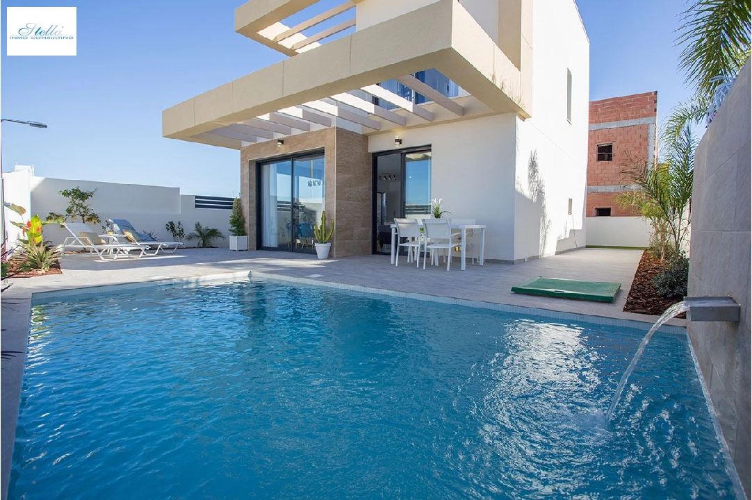 Villa in Los Montesinos te koop, woonoppervlakte 130 m², Staat Eerste bewoning, grondstuk 170 m², 3 slapkamer, 2 badkamer, ref.: HA-MSN-130-E02-16