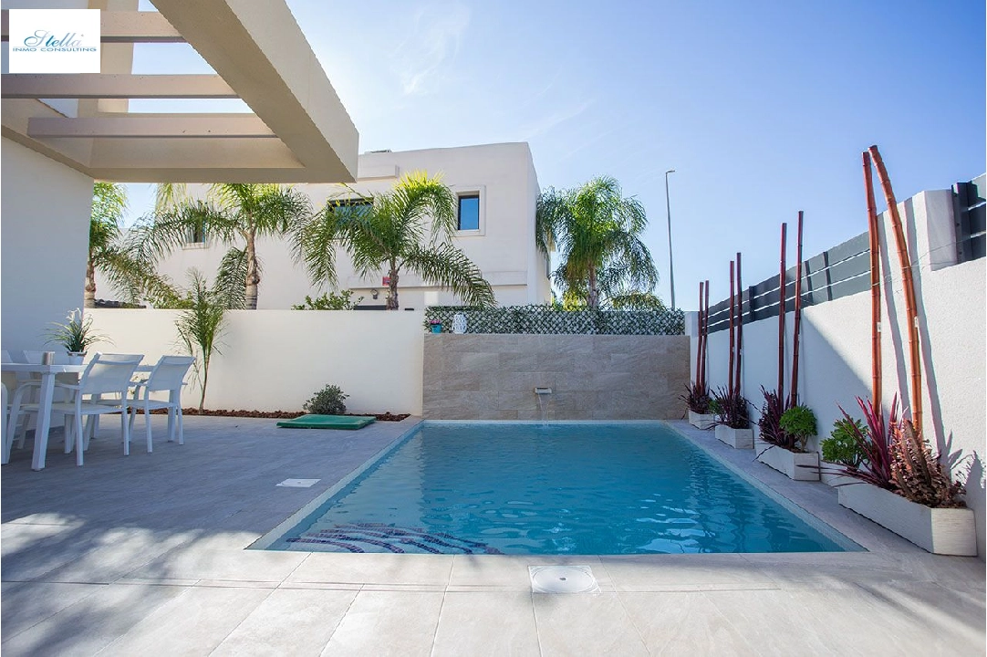 Villa in Los Montesinos te koop, woonoppervlakte 130 m², Staat Eerste bewoning, grondstuk 170 m², 3 slapkamer, 2 badkamer, ref.: HA-MSN-130-E02-2