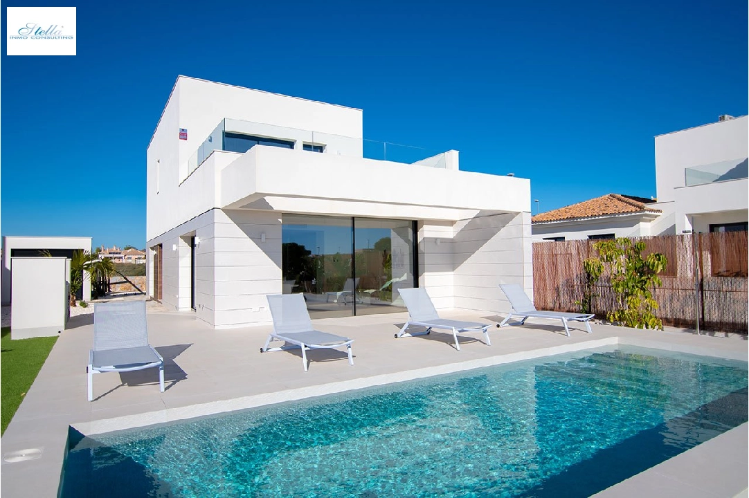 Villa in Los Montesinos te koop, woonoppervlakte 159 m², Staat Eerste bewoning, Airconditioning, grondstuk 367 m², 3 slapkamer, 2 badkamer, Zwembad, ref.: HA-MSN-120-E02-1