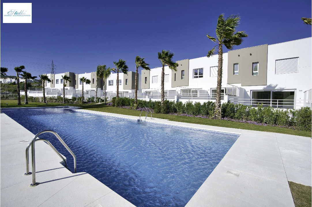 Stadthaus in Estepona(Estepona Golf) te koop, woonoppervlakte 225 m², grondstuk 272 m², 3 slapkamer, 3 badkamer, Zwembad, ref.: TW-GREEN-GOLF-30-2