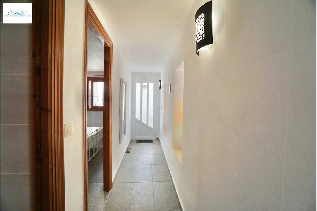 Villa in Moraira te koop, woonoppervlakte 192 m², Airconditioning, grondstuk 657 m², 4 slapkamer, 2 badkamer, Zwembad, ref.: CA-H-1554-AMBE-15