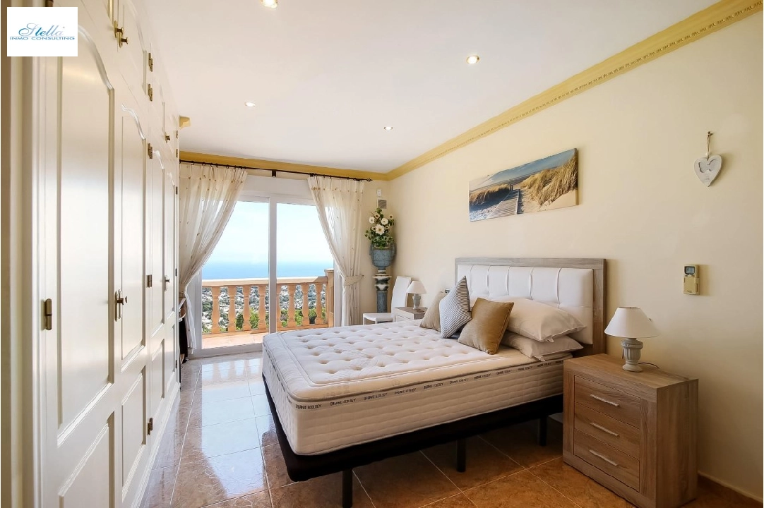 Villa in Moraira(Benimeit) te koop, woonoppervlakte 370 m², Airconditioning, grondstuk 785 m², 4 slapkamer, 3 badkamer, ref.: BP-6376MOR-18