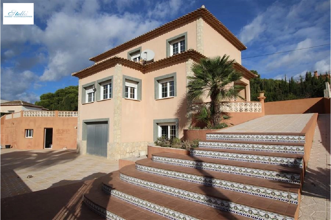Villa in Calpe te koop, woonoppervlakte 331 m², grondstuk 849 m², 5 slapkamer, 3 badkamer, Zwembad, ref.: COB-3317-1