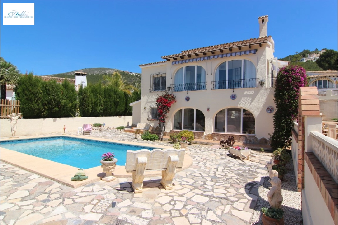Villa in Benissa(La Fustera) te koop, woonoppervlakte 476 m², Airconditioning, grondstuk 725 m², 3 slapkamer, 4 badkamer, ref.: BP-4221BEN-13