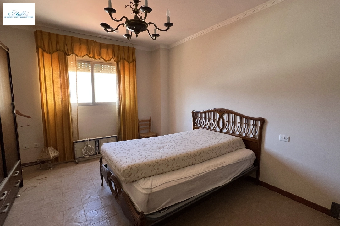 Villa in Orba te koop, woonoppervlakte 355 m², + Oven, grondstuk 148 m², 6 slapkamer, 2 badkamer, ref.: SB-2523-10