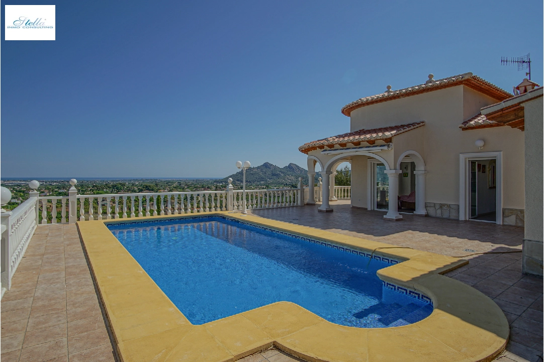 Villa in Pedreguer(Monte Solana) te koop, woonoppervlakte 386 m², Airconditioning, grondstuk 994 m², 6 slapkamer, 6 badkamer, ref.: BP-8080PED-1