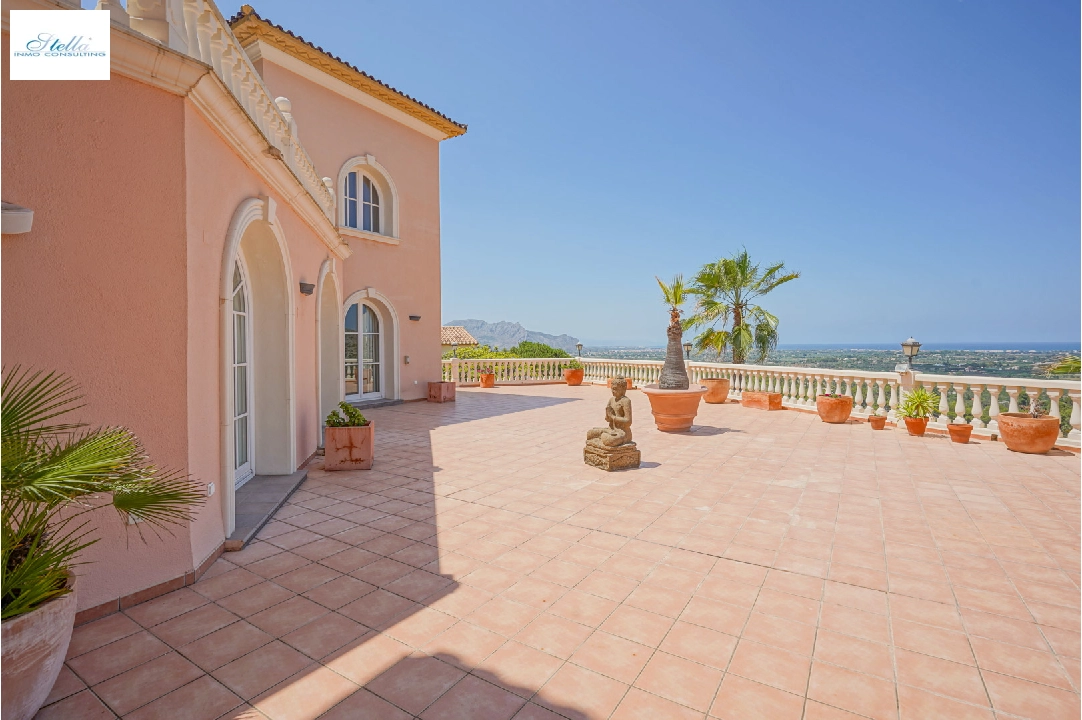 Villa in Pedreguer(La Sella) te koop, woonoppervlakte 392 m², Airconditioning, grondstuk 1382 m², 5 slapkamer, 4 badkamer, ref.: BP-8100SEL-5