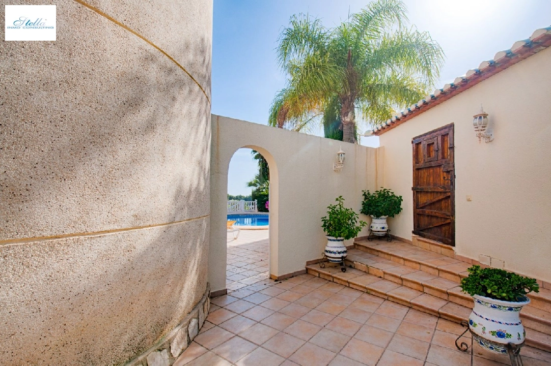 Villa in Benissa(El Magraner) te koop, woonoppervlakte 310 m², Airconditioning, grondstuk 1000 m², 4 slapkamer, 3 badkamer, Zwembad, ref.: AM-11829DA-3700-13