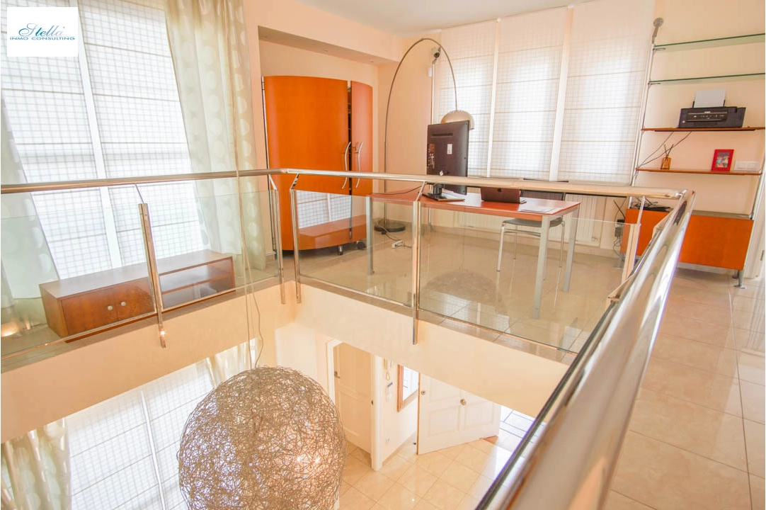 Villa in Benidorm(de Napoles) te koop, woonoppervlakte 642 m², Airconditioning, grondstuk 1853 m², 7 slapkamer, 6 badkamer, Zwembad, ref.: BP-7035BED-38