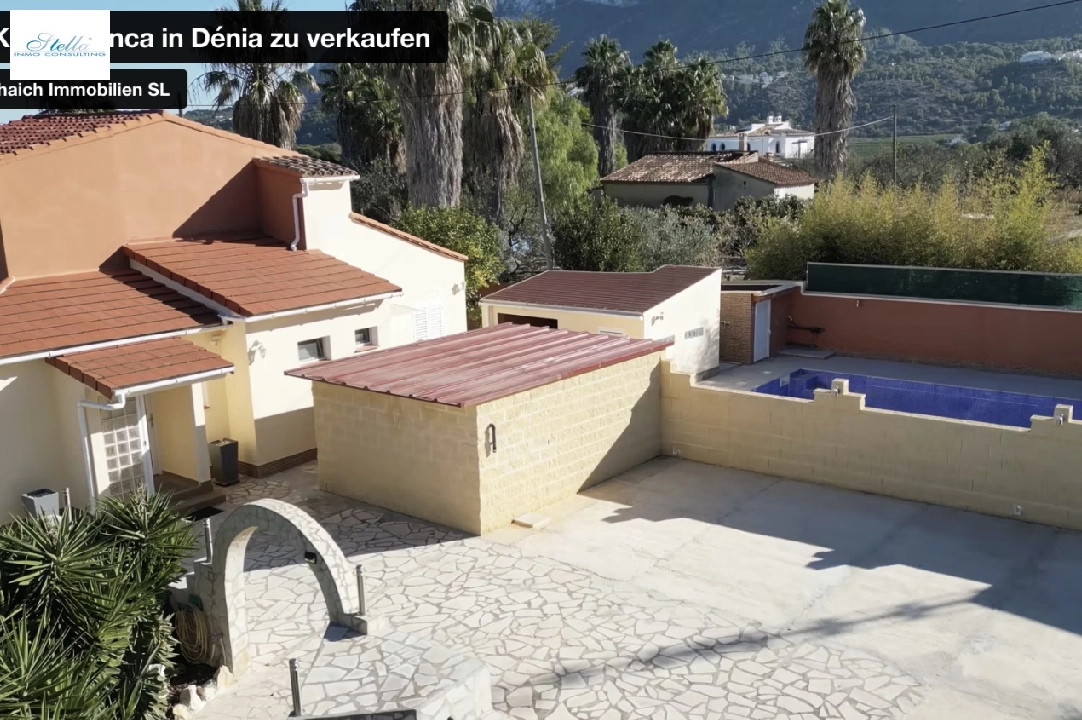 Villa in Denia te koop, woonoppervlakte 215 m², Bouwjaar 1978, + Centrale verwarming, Airconditioning, grondstuk 954 m², 5 slapkamer, 2 badkamer, Zwembad, ref.: FK-1923-1
