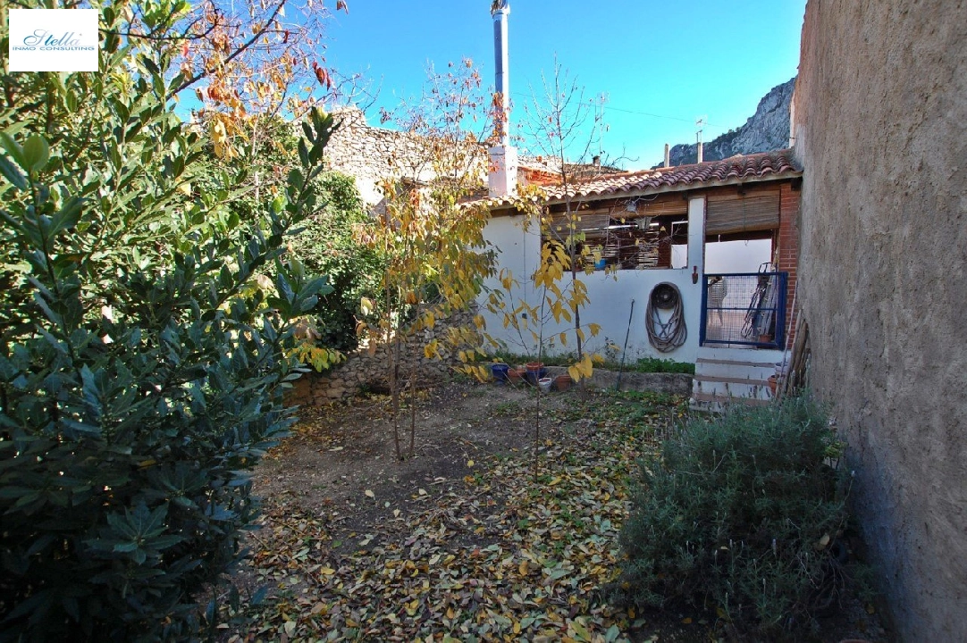 Stadthaus in Vall de Gallinera te koop, woonoppervlakte 275 m², Bouwjaar 2005, + Centrale verwarming, Airconditioning, grondstuk 216 m², 4 slapkamer, 2 badkamer, Zwembad, ref.: O-V64714D-13