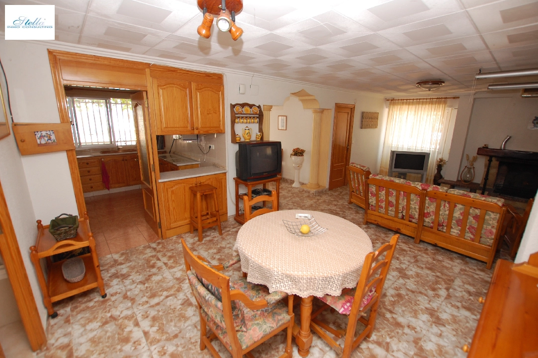 Villa in Gandia te koop, woonoppervlakte 380 m², Bouwjaar 1980, + KLIMA, Airconditioning, grondstuk 4092 m², 7 slapkamer, 3 badkamer, Zwembad, ref.: O-V82114D-24