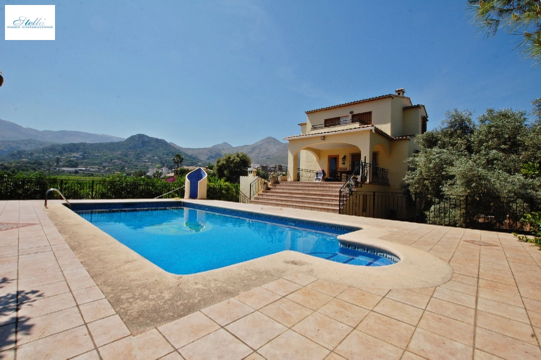 Villa in Pego te koop, woonoppervlakte 289 m², Bouwjaar 1985, + Centrale verwarming, Airconditioning, grondstuk 4300 m², 5 slapkamer, 3 badkamer, Zwembad, ref.: O-V86714D-4