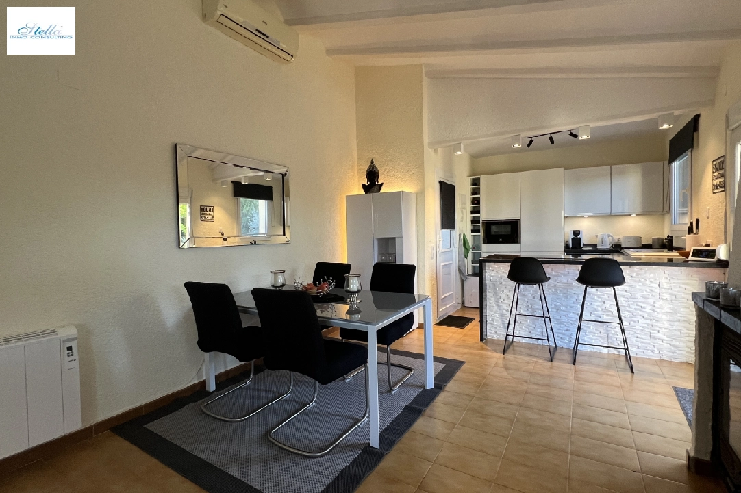 Villa in Denia-La Sella(La Sella ) voor vakantie, woonoppervlakte 111 m², Bouwjaar 1986, + Centrale verwarming, Airconditioning, grondstuk 495 m², 3 slapkamer, 2 badkamer, Zwembad, ref.: T-0424-22