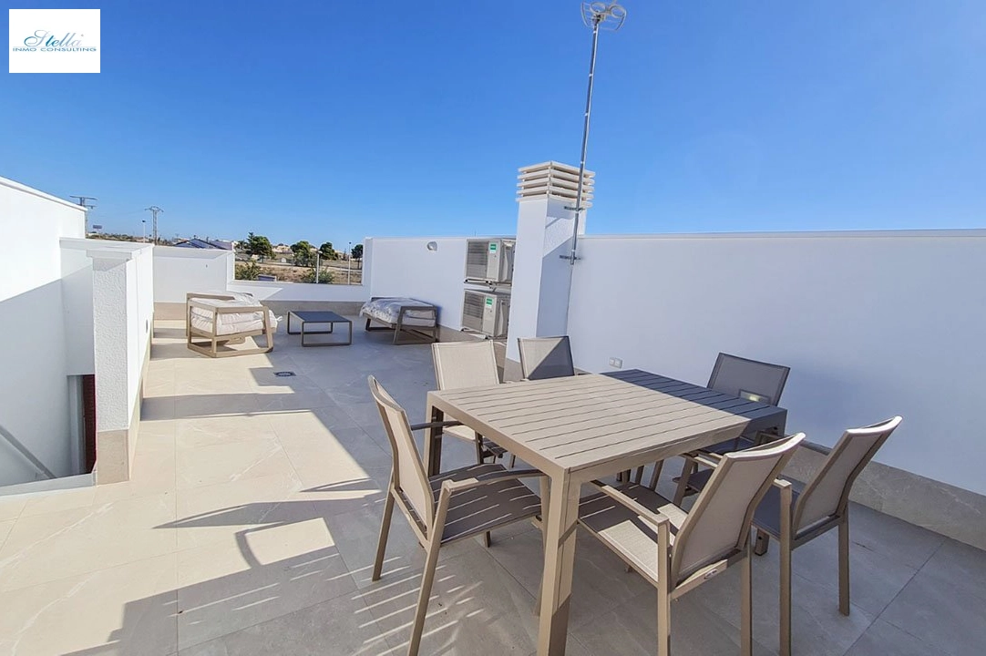 Villa in San Pedro del Pinatar te koop, woonoppervlakte 158 m², Staat Eerste bewoning, grondstuk 129 m², 3 slapkamer, 2 badkamer, Zwembad, ref.: HA-SAN-115-E01-16