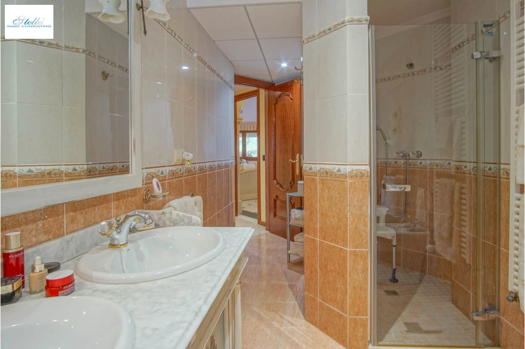 Villa in Alfaz del Pi te koop, woonoppervlakte 774 m², Airconditioning, grondstuk 10028 m², 6 slapkamer, 7 badkamer, ref.: BP-7045ALF-40