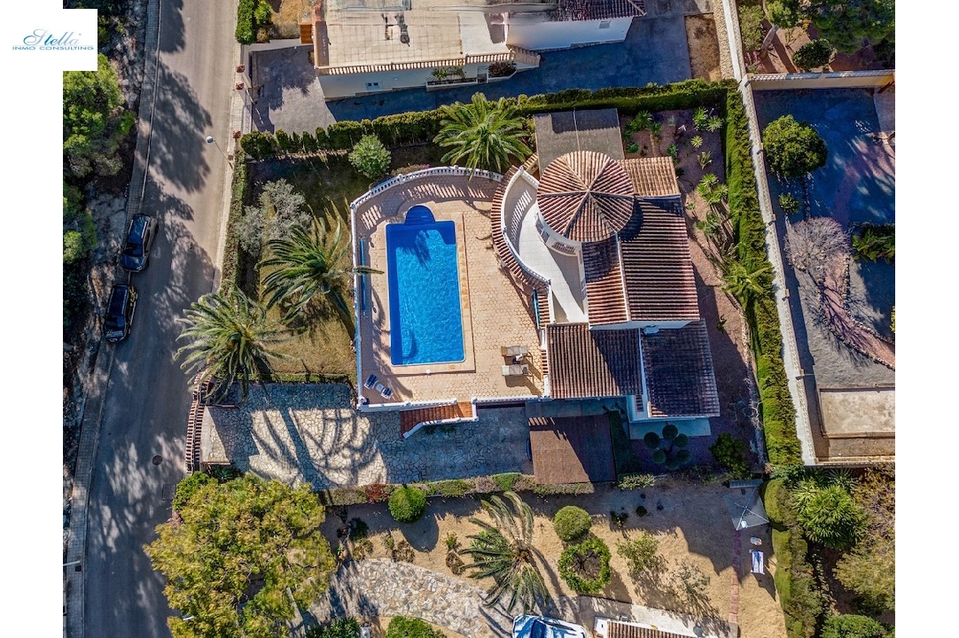 Villa in Moraira(Pinar del Advocat) te koop, woonoppervlakte 174 m², grondstuk 918 m², 4 slapkamer, 4 badkamer, Zwembad, ref.: CA-H-1733-AMBE-40