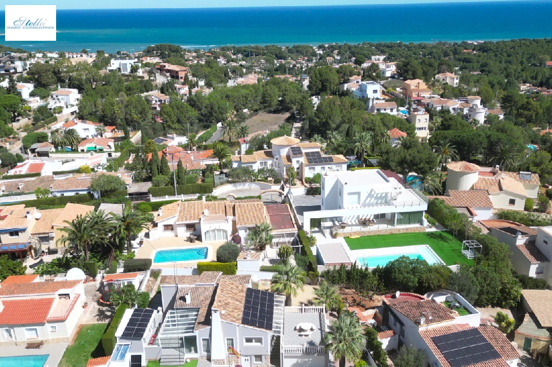 Villa in Denia voor vakantie, woonoppervlakte 166 m², Bouwjaar 1978, + Oven, Airconditioning, grondstuk 802 m², 2 slapkamer, 2 badkamer, Zwembad, ref.: T-0224-31