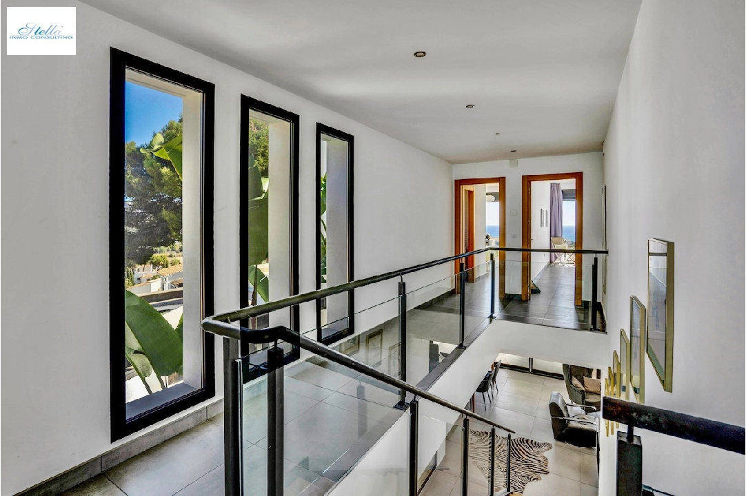 Villa in Moraira(La Sabatera) te koop, woonoppervlakte 299 m², Airconditioning, grondstuk 806 m², 4 slapkamer, 4 badkamer, Zwembad, ref.: CA-H-1736-AMBEI-16