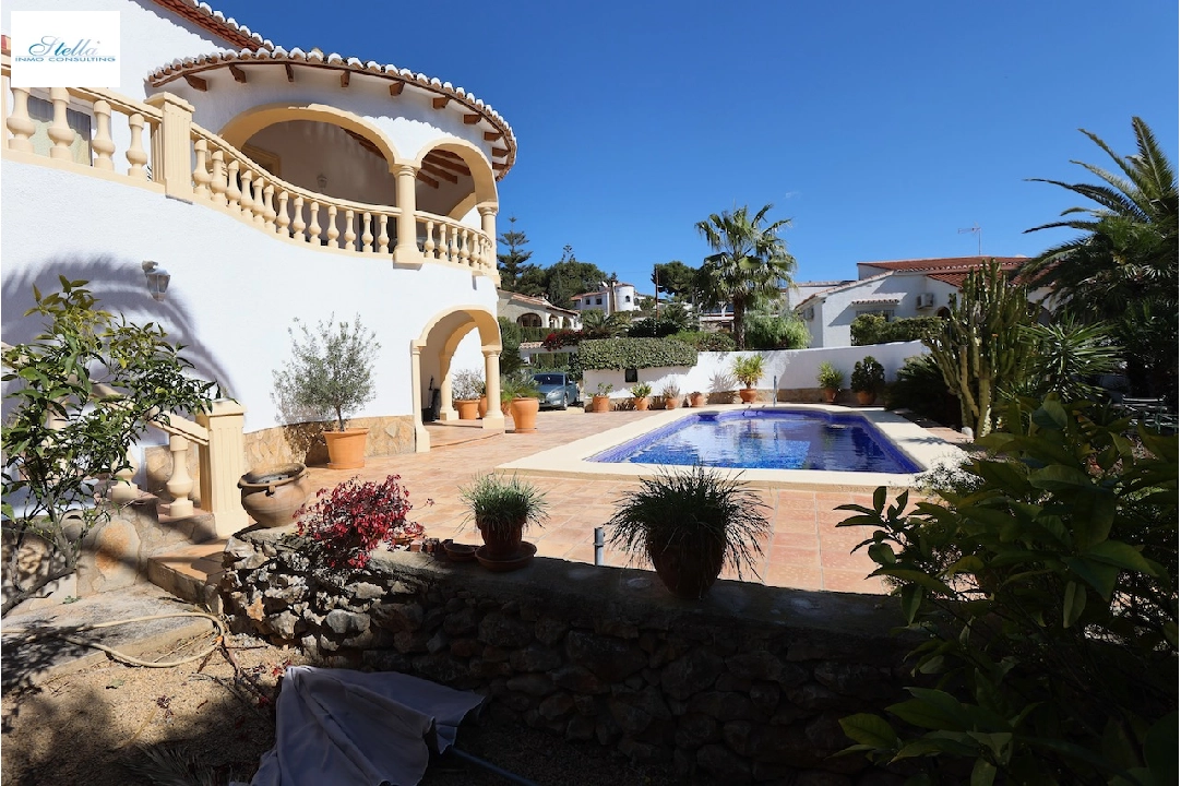 Villa in Benissa(La Fustera) te koop, woonoppervlakte 238 m², grondstuk 800 m², 2 slapkamer, 1 badkamer, Zwembad, ref.: CA-H-1744-AMB-30