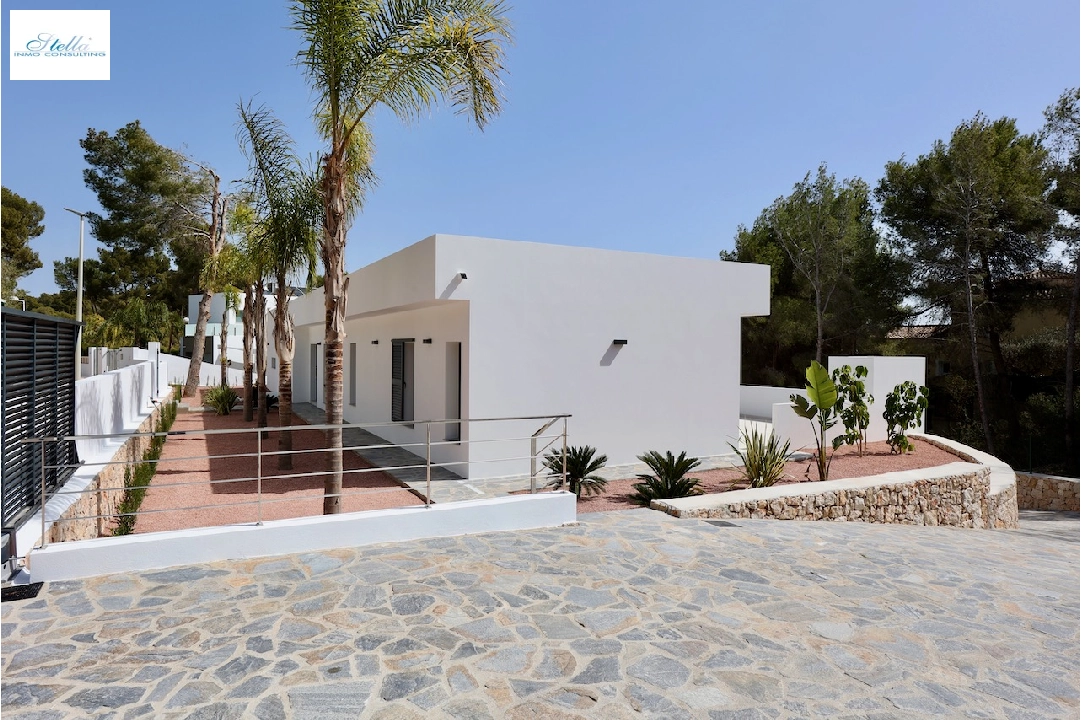 Villa in Benissa(La Fustera) te koop, woonoppervlakte 300 m², Airconditioning, grondstuk 950 m², 4 slapkamer, 3 badkamer, Zwembad, ref.: CA-H-1747-AMB-4