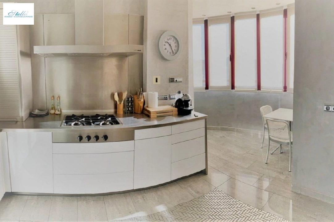 Apartment in Benidorm(Benidorm) te koop, woonoppervlakte 176 m², Airconditioning, 2 slapkamer, 2 badkamer, Zwembad, ref.: AM-822DA-3700-10