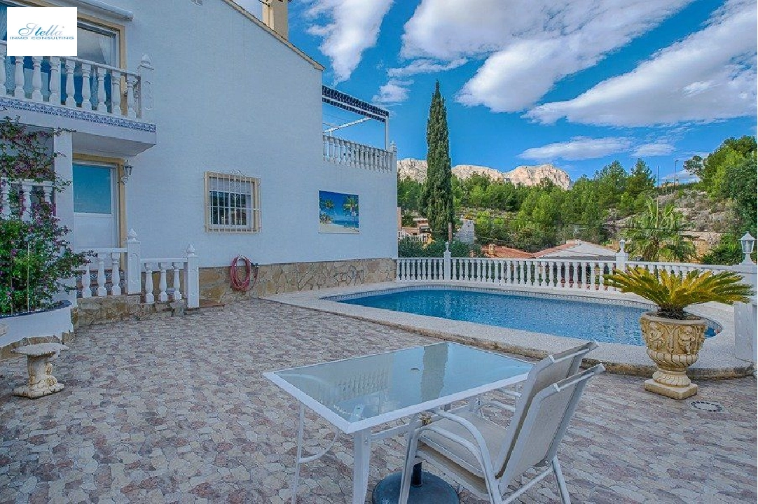 Villa in La Nucia(La nucia) te koop, woonoppervlakte 173 m², Airconditioning, grondstuk 680 m², 4 slapkamer, 1 badkamer, Zwembad, ref.: AM-1007DA-3700-3