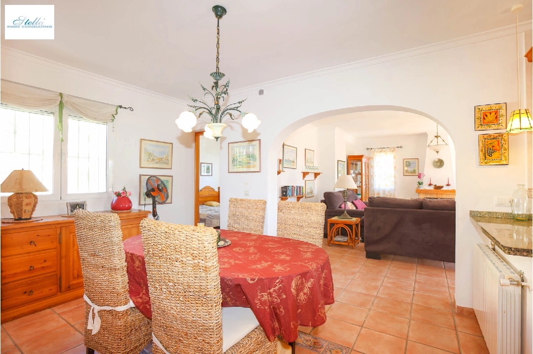 Villa in Benissa(La Fustera) te koop, woonoppervlakte 238 m², Airconditioning, grondstuk 800 m², 2 slapkamer, 1 badkamer, ref.: BP-8157BEN-45