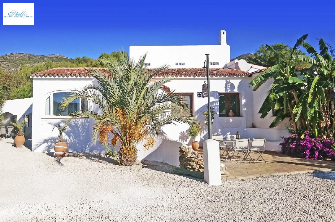 Villa in Jalon(La Solana) te koop, woonoppervlakte 150 m², grondstuk 1310 m², 4 slapkamer, 1 badkamer, ref.: BP-4366JAL-37