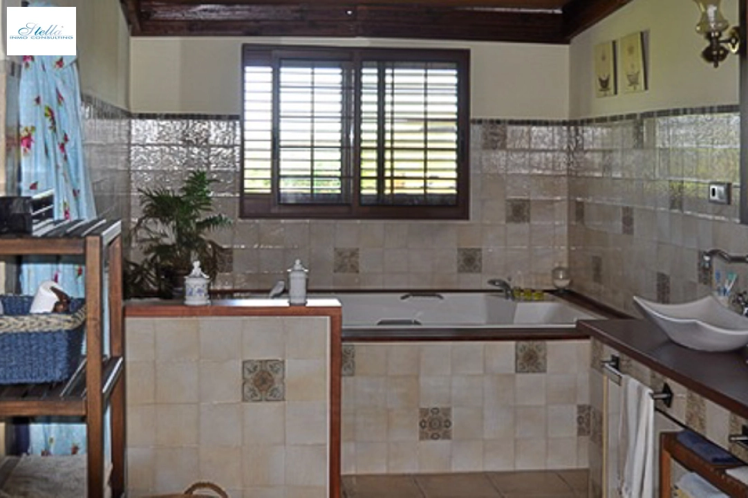 Villa in Denia(Sisques) te koop, woonoppervlakte 550 m², grondstuk 11500 m², 5 slapkamer, 4 badkamer, ref.: BP-8164DEN-18
