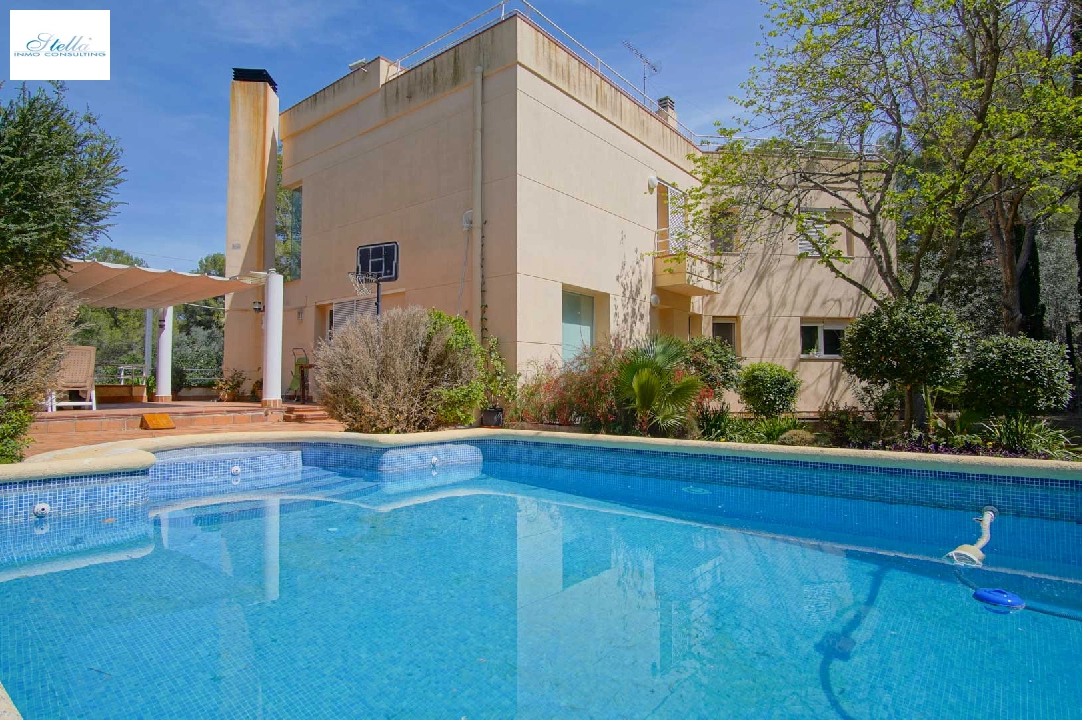 Villa in Pedreguer(La Sella) te koop, woonoppervlakte 525 m², grondstuk 5233 m², 5 slapkamer, 5 badkamer, ref.: BP-8165PED-1
