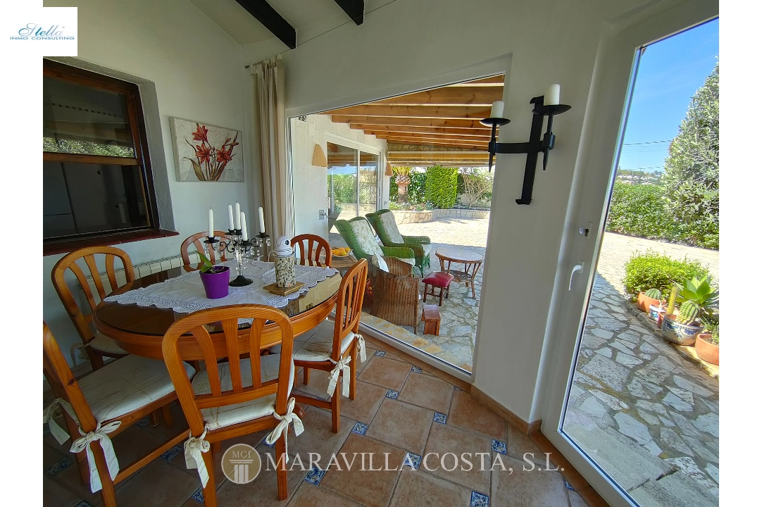 Villa in Javea(Costa Nova) te koop, woonoppervlakte 330 m², Airconditioning, grondstuk 1610 m², 5 slapkamer, 3 badkamer, Zwembad, ref.: MV-M-2500-22