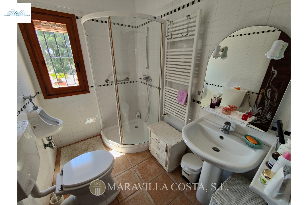 Villa in Javea(Costa Nova) te koop, woonoppervlakte 330 m², Airconditioning, grondstuk 1610 m², 5 slapkamer, 3 badkamer, Zwembad, ref.: MV-M-2500-27