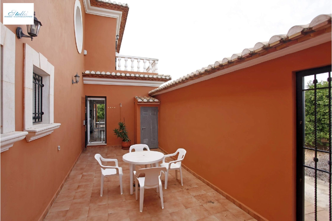 Villa in Denia(Torrecarrals) te koop, woonoppervlakte 442 m², Staat netjes, + Centrale verwarming, grondstuk 4441 m², 3 slapkamer, 4 badkamer, Zwembad, ref.: MNC-0124-24