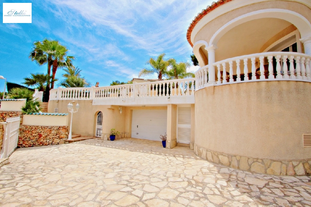 Villa in Benissa(La Fustera) te koop, woonoppervlakte 220 m², Airconditioning, grondstuk 994 m², 4 slapkamer, 3 badkamer, Zwembad, ref.: CA-H-1756-AMB-12