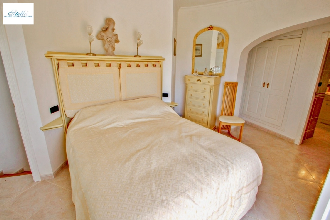 Villa in Benissa(La Fustera) te koop, woonoppervlakte 220 m², Airconditioning, grondstuk 994 m², 4 slapkamer, 3 badkamer, Zwembad, ref.: CA-H-1756-AMB-25