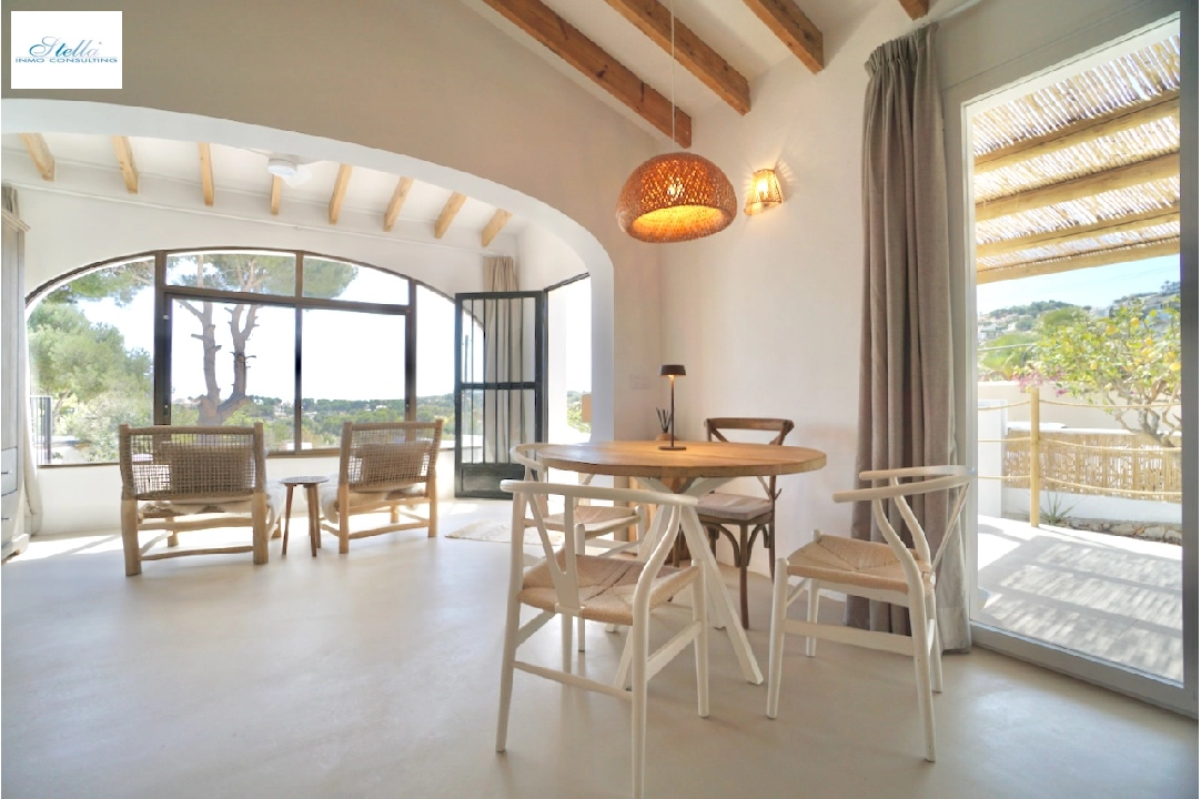 Villa in Moraira(La Sabatera) te koop, woonoppervlakte 158 m², Airconditioning, grondstuk 581 m², 3 slapkamer, 2 badkamer, Zwembad, ref.: CA-H-1758-AMBEI-9