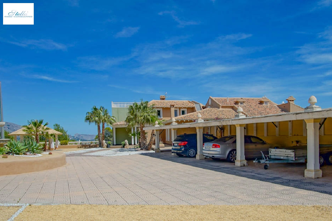 Villa in La Nucia(Sierra Verde) te koop, woonoppervlakte 900 m², Airconditioning, grondstuk 32900 m², 8 slapkamer, 9 badkamer, Zwembad, ref.: BP-7058NUC-8