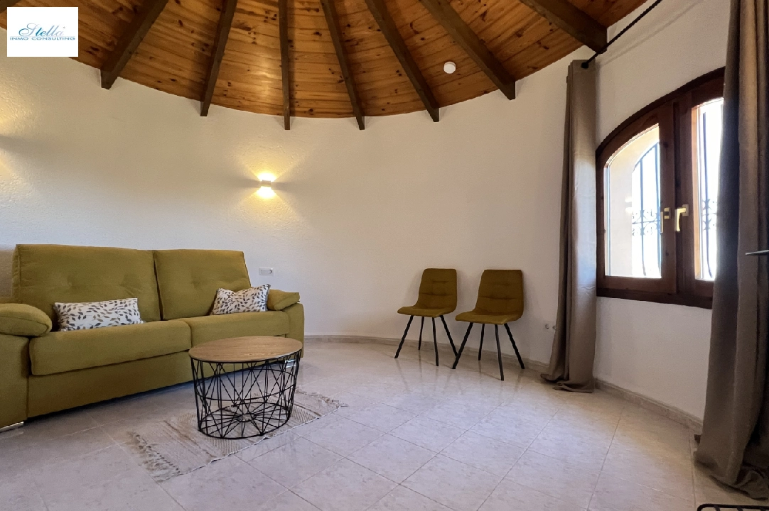 Villa in Denia(Marquesa V) voor vakantie, woonoppervlakte 216 m², Bouwjaar 1995, Staat Gedeeltelijk volledig geregeenveerd, + KLIMA, Airconditioning, grondstuk 1 m², 3 slapkamer, 2 badkamer, Zwembad, ref.: T-1323-13