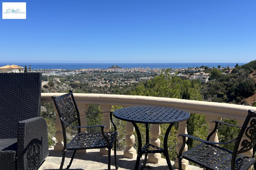 Villa in Denia(Marquesa V) voor vakantie, woonoppervlakte 216 m², Bouwjaar 1995, Staat Gedeeltelijk volledig geregeenveerd, + KLIMA, Airconditioning, grondstuk 1 m², 3 slapkamer, 2 badkamer, Zwembad, ref.: T-1323-22