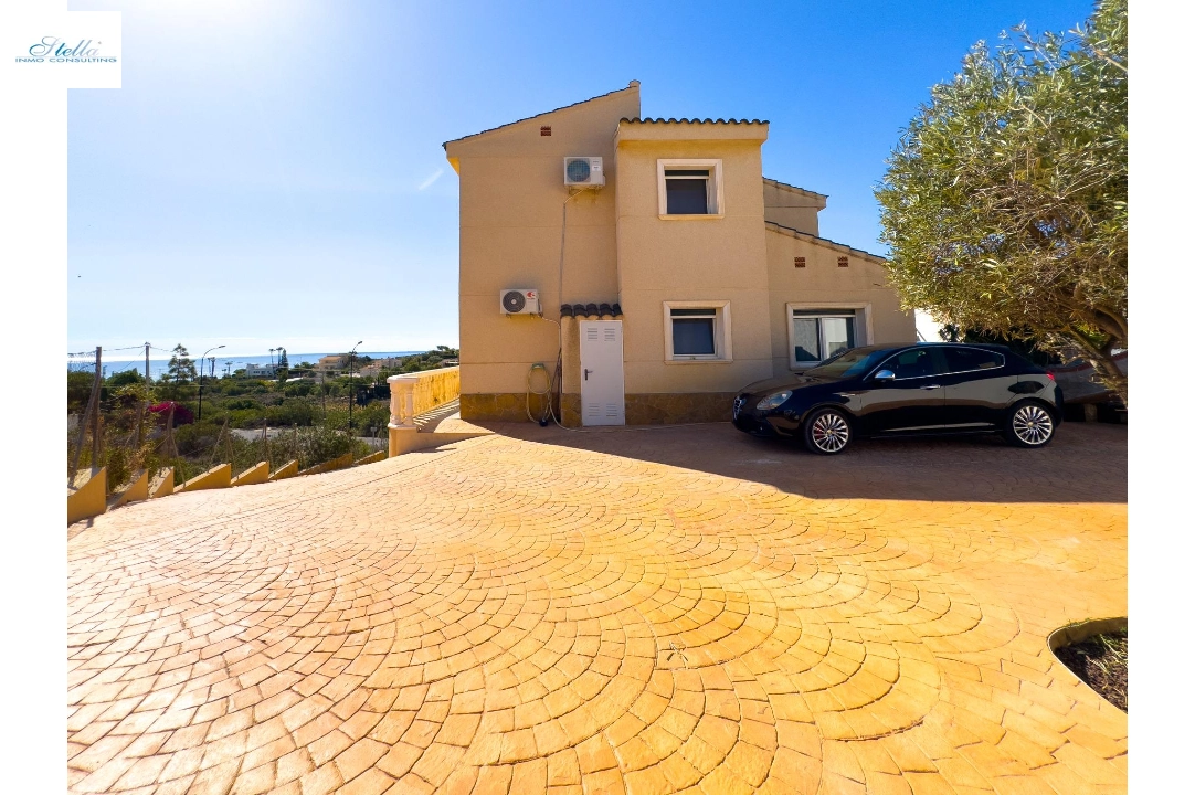 Villa in El Campello(Cala dor) te koop, woonoppervlakte 260 m², Airconditioning, grondstuk 804 m², 3 slapkamer, 2 badkamer, ref.: AM-1238DA-3700-5