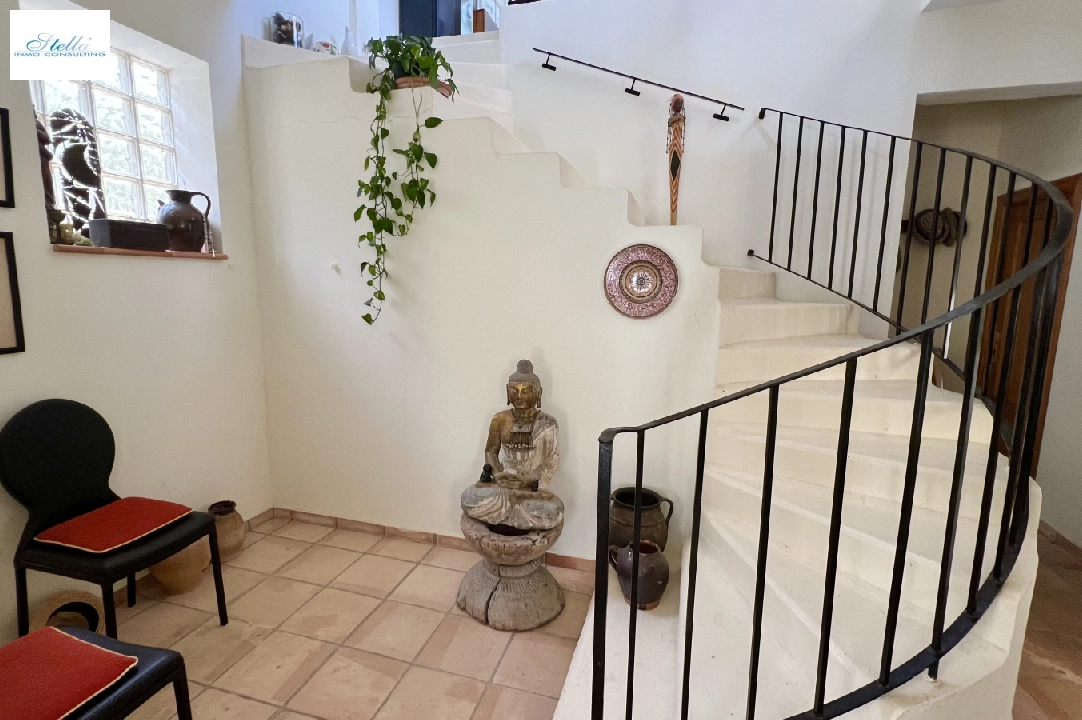 Villa in Denia-La Sella te koop, woonoppervlakte 250 m², Bouwjaar 1997, Staat netjes, + Centrale verwarming, Airconditioning, grondstuk 6652 m², 4 slapkamer, 3 badkamer, Zwembad, ref.: FK-0724-17