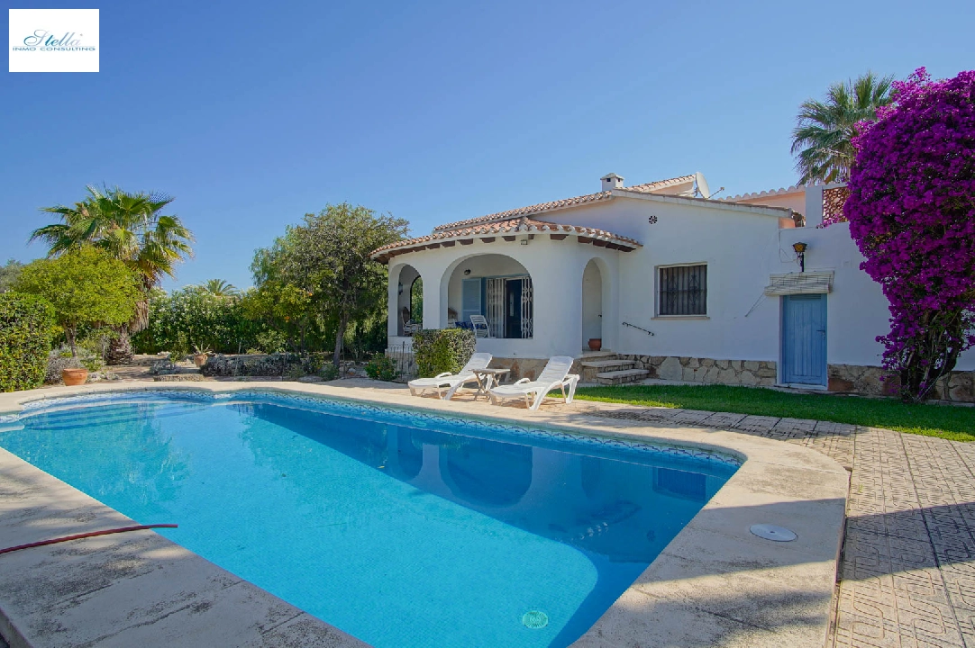 Villa in Denia(Santa Paula) te koop, woonoppervlakte 150 m², Airconditioning, grondstuk 1505 m², 4 slapkamer, 2 badkamer, ref.: BP-8178DEN-15