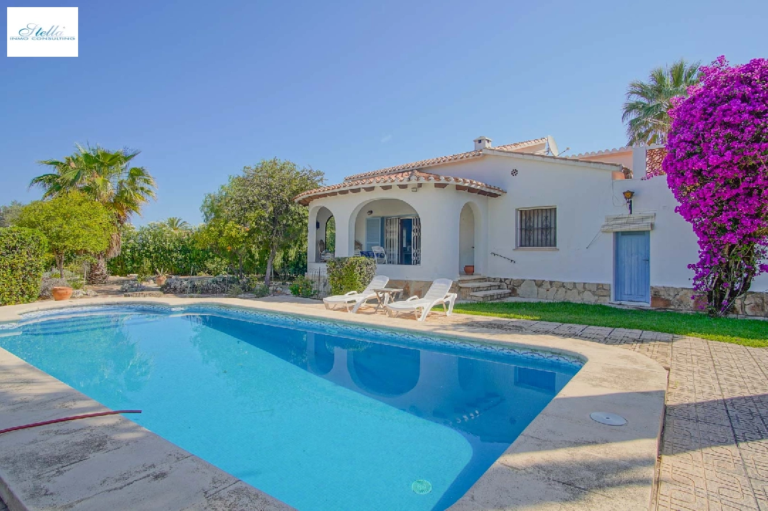 Villa in Denia(Santa Paula) te koop, woonoppervlakte 150 m², Airconditioning, grondstuk 1505 m², 4 slapkamer, 2 badkamer, ref.: BP-8178DEN-19