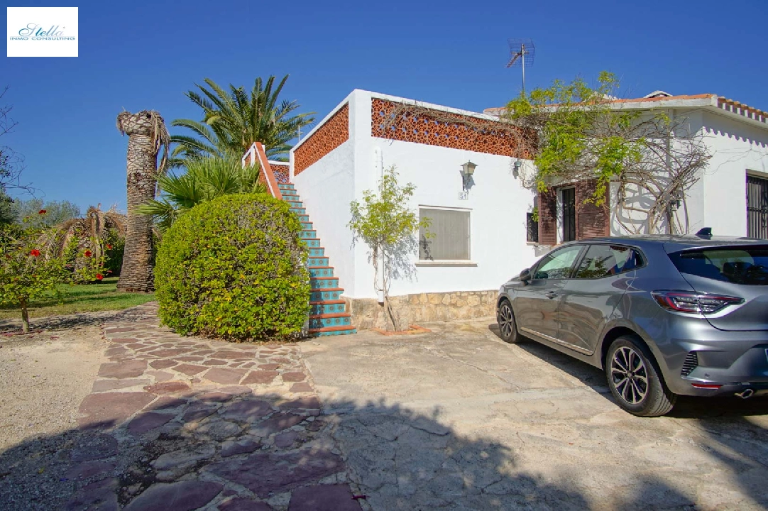 Villa in Denia(Santa Paula) te koop, woonoppervlakte 150 m², Airconditioning, grondstuk 1505 m², 4 slapkamer, 2 badkamer, ref.: BP-8178DEN-2